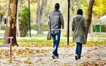 تا به یک پسر نزدیک میشی سریع تقاضای رابطه جنسی میکنه/آخه یعنی ....