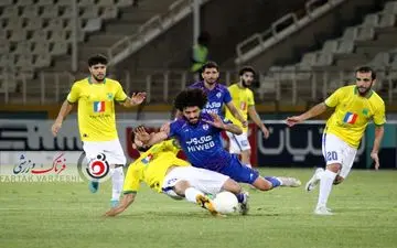 مهاجم نفت آبادان قراردادش را فسخ کرد