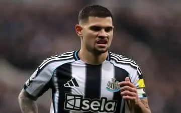 ادی هاو: خبر مذاکره کاپیتان ما با منچستریونایتد «مزخرف» است

