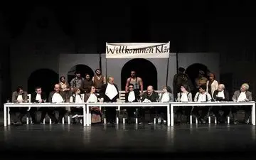  رونق تئاتر شهر با نمایش پارسا پیروزفر