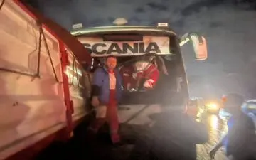 تصادف زنجیره‌ای مرگبار در داراب فارس: ۴ کشته و ۹ مصدوم