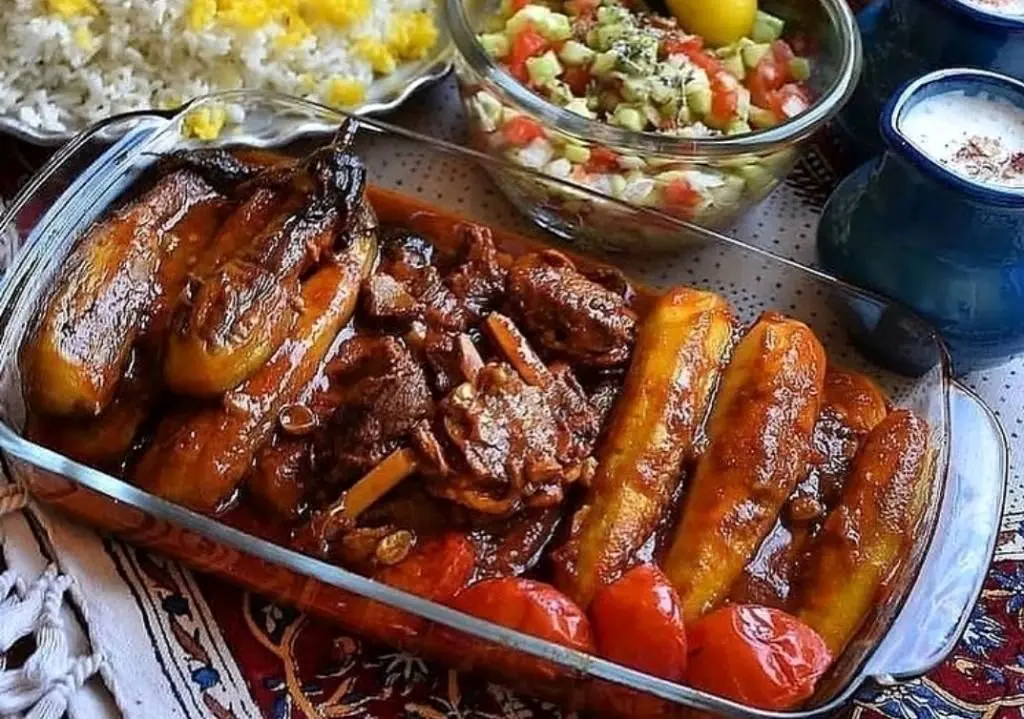 طرز تهیه خورشت کدو سبز جا افتاده مجلسی