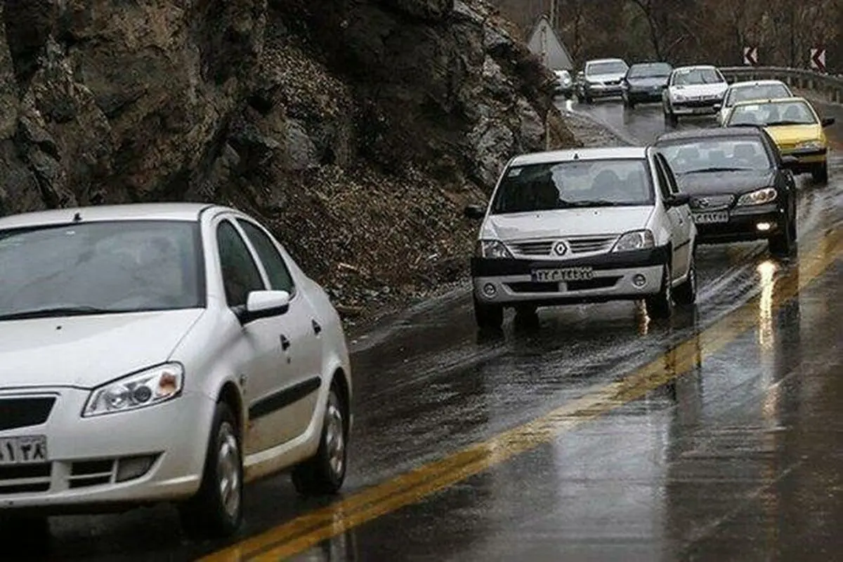 
پیش بینی آب و هوا/جاده‌های ۱۸ استان کشور بارانی شد
