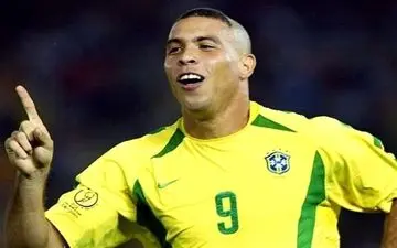  الگوی مدل موی رونالدو در جام جهانی ۲۰۰۲ مشخص شد + عکس