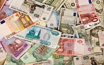 ۳۰۰ قطعه اسکناس جعلی از زوج معتاد در بوکان کشف شد
