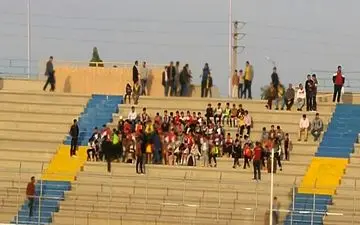 شعار خجالت خجالت علیه کادرفنی پارس جنوبی!/ درگیری لفظی مهاجری با پزشک تیم!