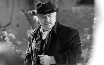  عنایت‌بخشی: کم‌کار شدم تا بازیگر کار ماندگار باشم