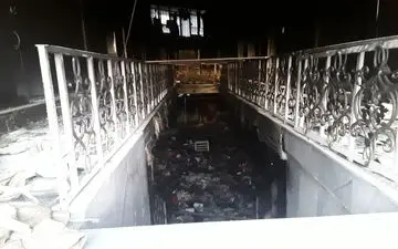 ۲ دهنه مغازه در پاساژ کورپه سنندج طعمه حریق شد