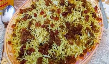 طرز تهیه کشمش پلو با گوشت چرخ‌ کرده؛ لذیذ و مجلسی به روش سنتی