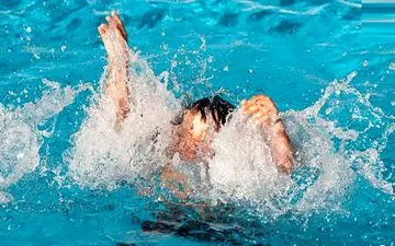 مرگ تلخ دختر و پسر  شیرازی در استخر
