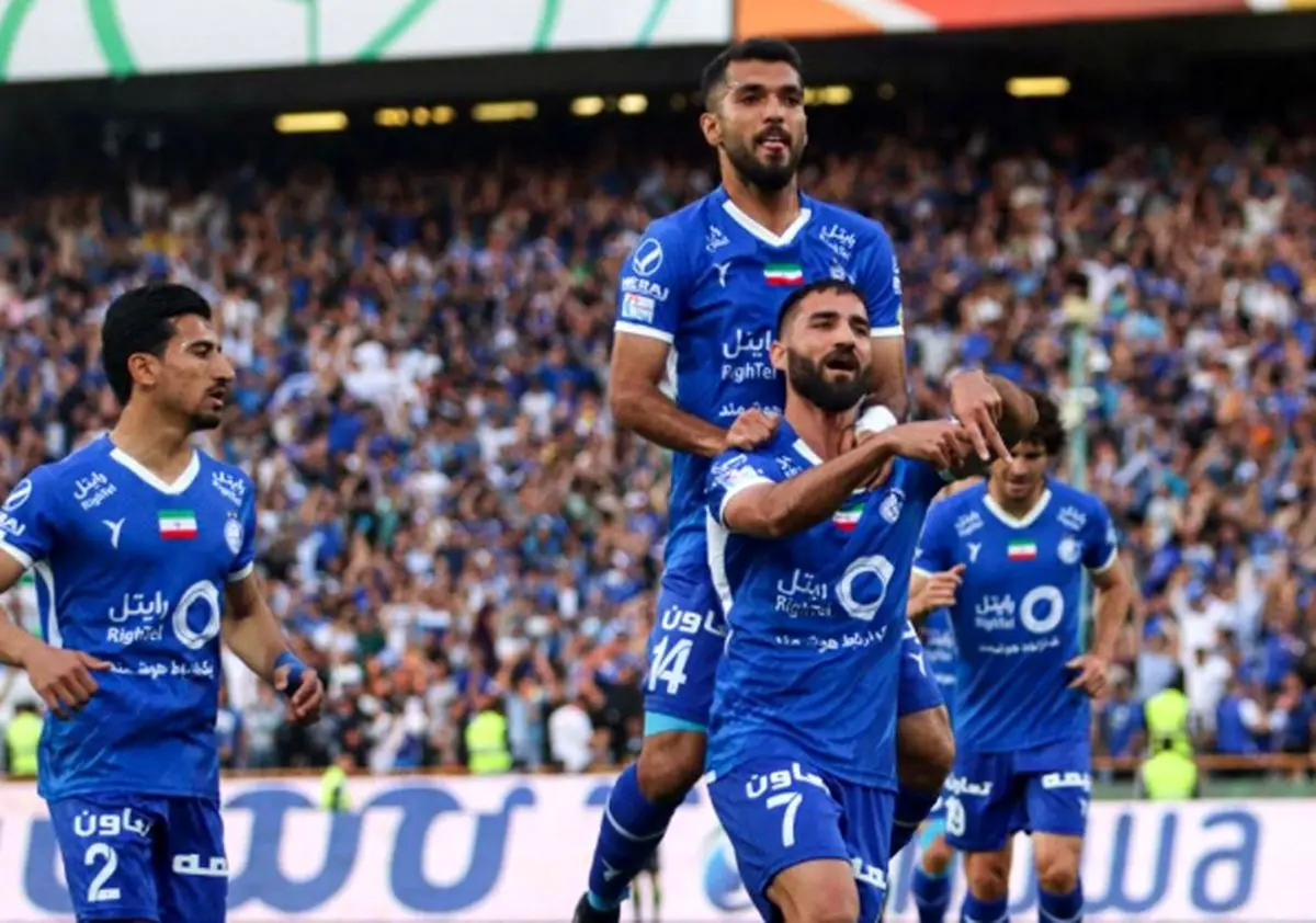 سپاهان و  استقلال؛ شانس قهرمانی کم شد!

