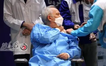 گزارش تصویری مراسم تزریق نخستین واکسن مشترک ایران و کوبا با حضور وزیر بهداشت در اصفهان 