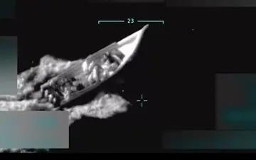 حمله هوایی آمریکا به شناورهای بی دفاع در اقیانوس آرام 14 کشته برجای گذاشت 