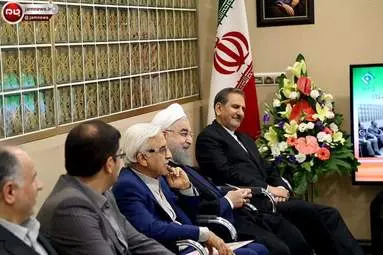 حاشیه هایِ دومین مناظره کاندیداهای ریاست جمهوری + تصاویر