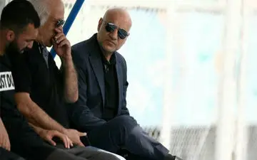 ضربه سنگین بر پیکره استقلال؛ جدایی رسمی ستاره بزرگ + عکس