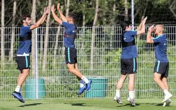  زنیت با آزمون آماده سفر به قطر شد 