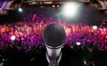 کرونا جان خواننده پاپ را گرفت