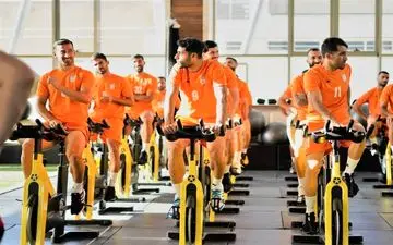 تمرین ریکاوری ملی‌پوشان فوتبال پس از بازگشت به ایران 