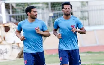 حضور مسعود شجاعی و حاج صفی در ترکیب تیمشان در برابر مکابی