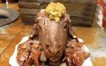  کشف ۵۰۰ دست کله پاچه گوسفندی فاسد شده در ایلام