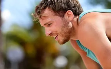 پاکسازی بدن و دفع سموم با عرق کردن 