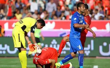 پرسپولیس، شهر بی‌دفاع 