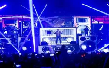 ازدواج مجدد خواننده معروف پاپ پس از خیانت به نامزدش +عکس