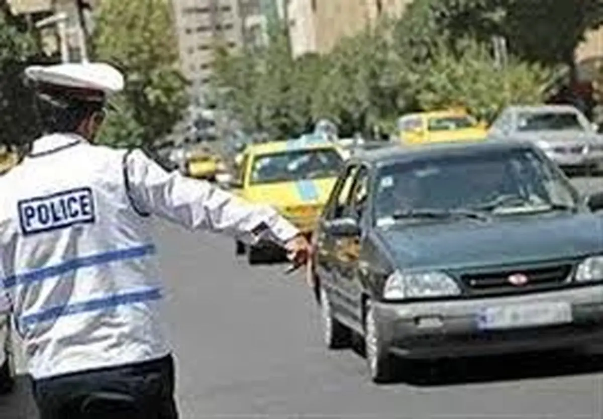 اعمال محدودیت ترافیکی روز ارتش در کرمانشاه 

  

