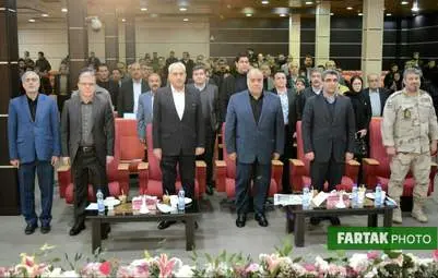 تجلیل از صادر کنندگان برتر در اتاق بازرگانی،صنایع و معادن استان کرمانشاه به روایت تصویر
