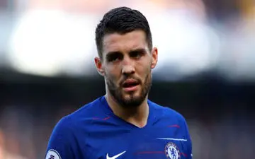 شوخی توهین آمیز ستاره چلسی با بازیکن لیورپول