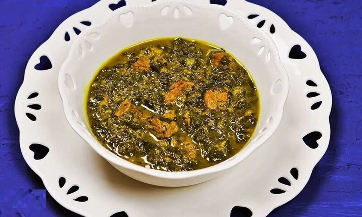 طرز تهیه آش پرپوله سنندجی؛ غذای سنتی خوشمزه با عدس و رشته