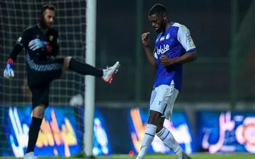 عبور یامگا از منشا؛ حالا گلزن استقلال بهترین است!