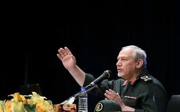 سردار صفوی: امنیت شمال غرب و جنوب شرق کشور مرهون رشادت تیپ صابرین است
