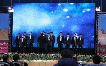 رقابت 7 گروه سرود در روز نخست جشنواره «آوای بیداری» 