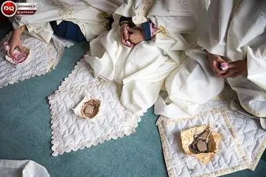 جشن عبادت دختران تهرانی در برج میلاد + تصاویر