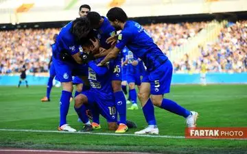 فروش بازیکنان استقلال صحت ندارد