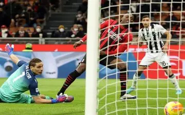 توقف میلان در سن‌سیرو / ضربه بزرگ به حفظ صدر جدول 