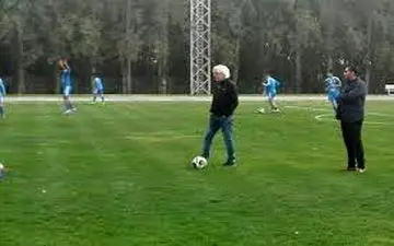 شفر : به بازیکنانم فرصت بدهید 