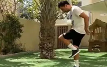 چالش ستاره‌های بزرگ فوتبال دستمال توالت در قرنطینه کرونا!