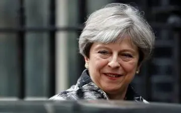  ترزا می محجبه شد/ عکس