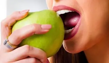 کشف معجزه‌آسای یک ترکیب طبیعی در سیب و بادام؛ خداحافظی با بیماری‌های لثه بدون آنتی‌بیوتیک!