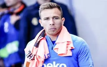 هافبک سابق بارسلونا، شکار لحظه آخری لیورپول