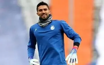 اخبار جدید از استقلال| حسینی ۱۰ میلیارد به استقلال تخفیف داد 