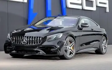 کشف خودروی بنز قاچاق ۷۰ میلیارد ریالی در هرمزگان