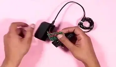 چطوری با وسایل دورریز یک شارژر باتری بسازیم؟ + فیلم