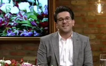 سوتی مجری برنامه اختیاریه روی آنتن زنده