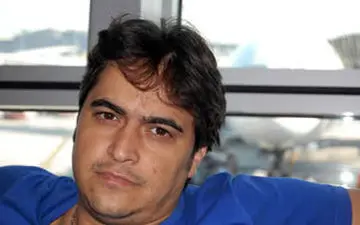 وقتی مدیر آمد نیوز از افشای ارتباطش با موساد، زبانش بند می آید! + فیلم