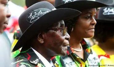 موگابه از ریاست حزب حاکم زیمبابوه برکنار شد