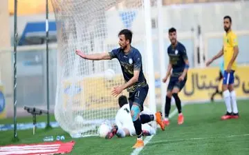 صادقی: با استقلال تمام نکرده‌ام/ تیم ملی نیاز به بازی دوستانه دارد