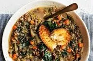 طرز تهیه سوپ عدس فرانسوی؛ پیش‌غذای خوشمزه و مجلسی به سبک رستورانی